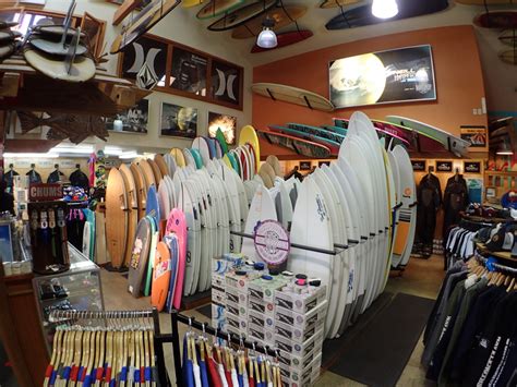 The Best Restaurants and Bars for Surfers in Santa Cruz
